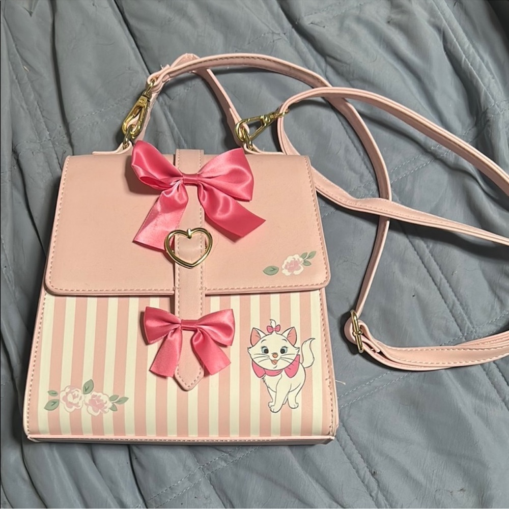 Disney Marie - Her Universe Pink Crossbody Bag with Cat Design
NWT